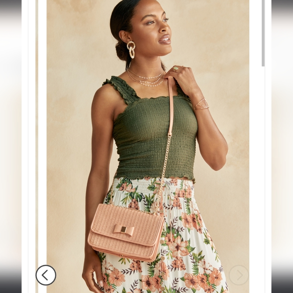 Veta Bow Box Straw Crossbody